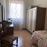 Housemi *