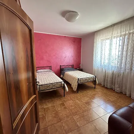 Apartment Housemi *